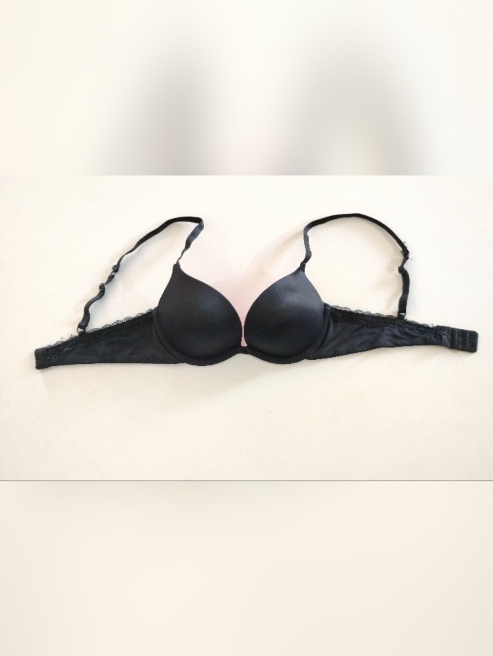 Black lace push-up bra